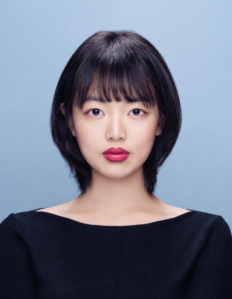 경향신문 김혜리.jpg